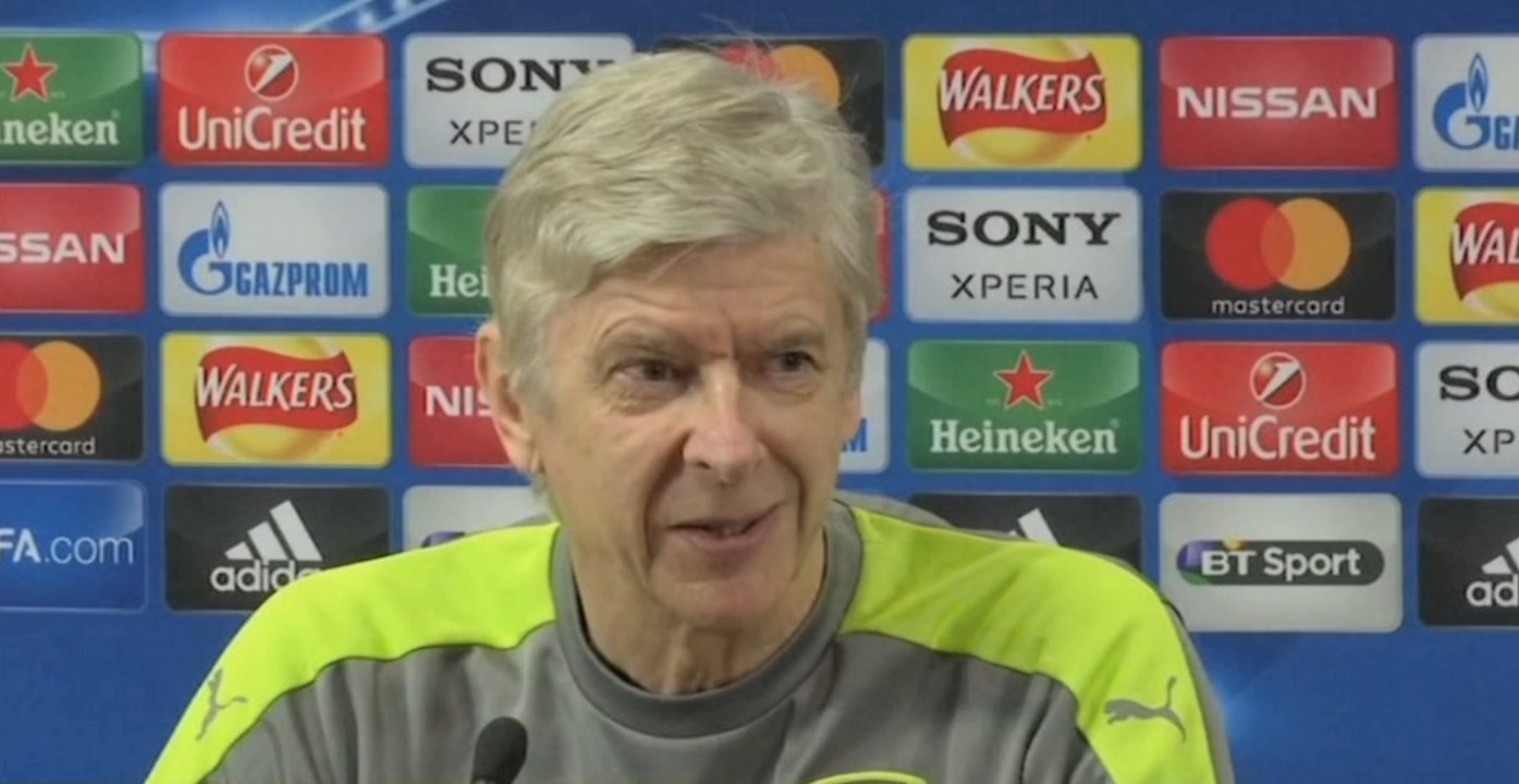 Arsene desmiente problemas con Alexis