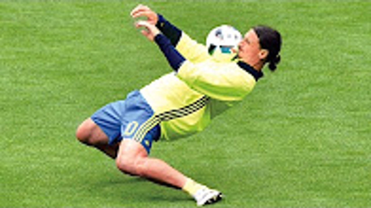 INSANE Skills Tricks Goals in Training Ever ● Football Freestyle