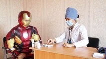 Смешные Супергерои | Человек-Паук Халк Железный Человек Встречается С Случайно | Супергерои Против Врача При Лечении Различных