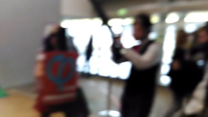 Nicolas Sarkozy se bat contre  Mélenchon au Senyu de Epinal