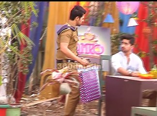 Naamkaran- Avni & Inspector Neil's Fist Meeting- नामकरन (On Location)