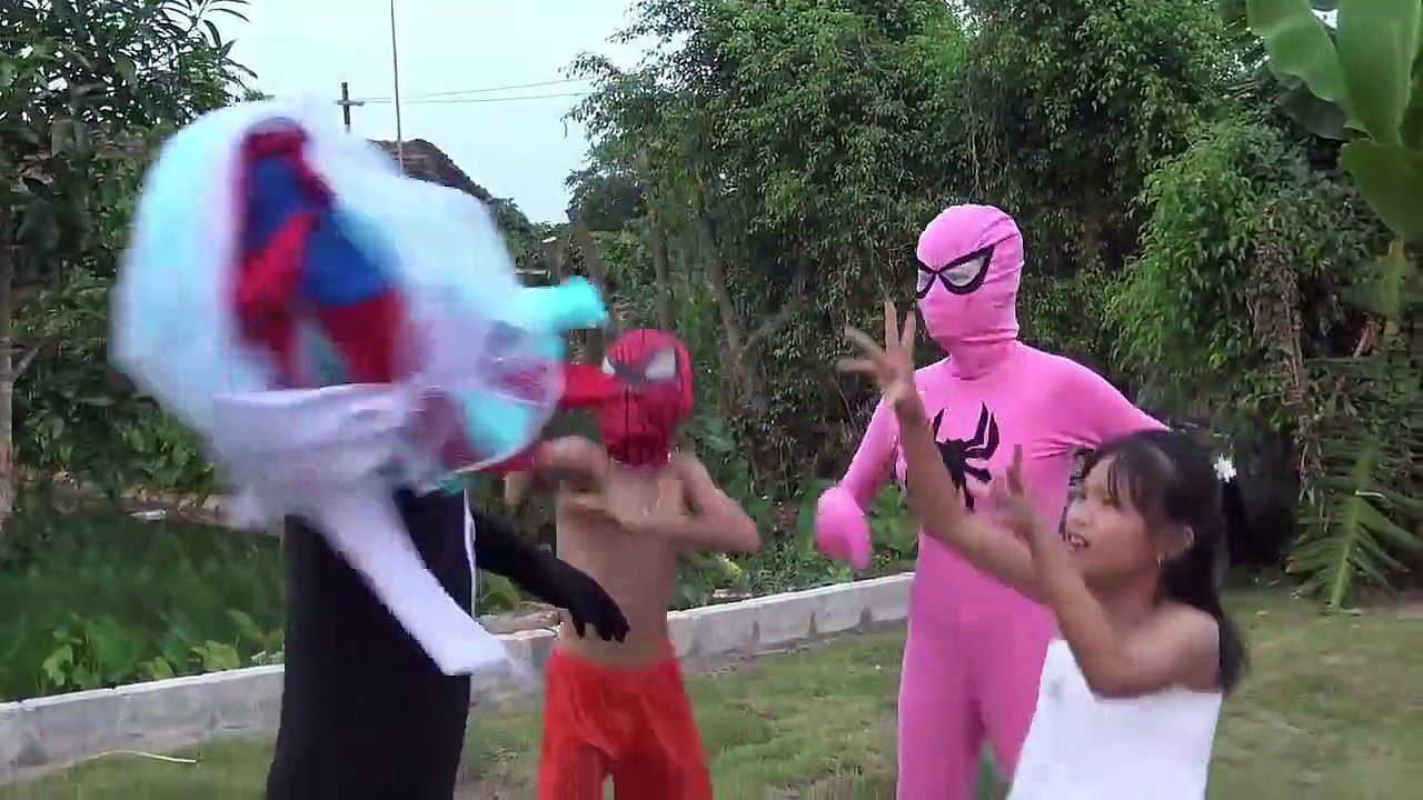 BABY Spiderman and Frozen Elsa Don't WEAR CLOTHES Black