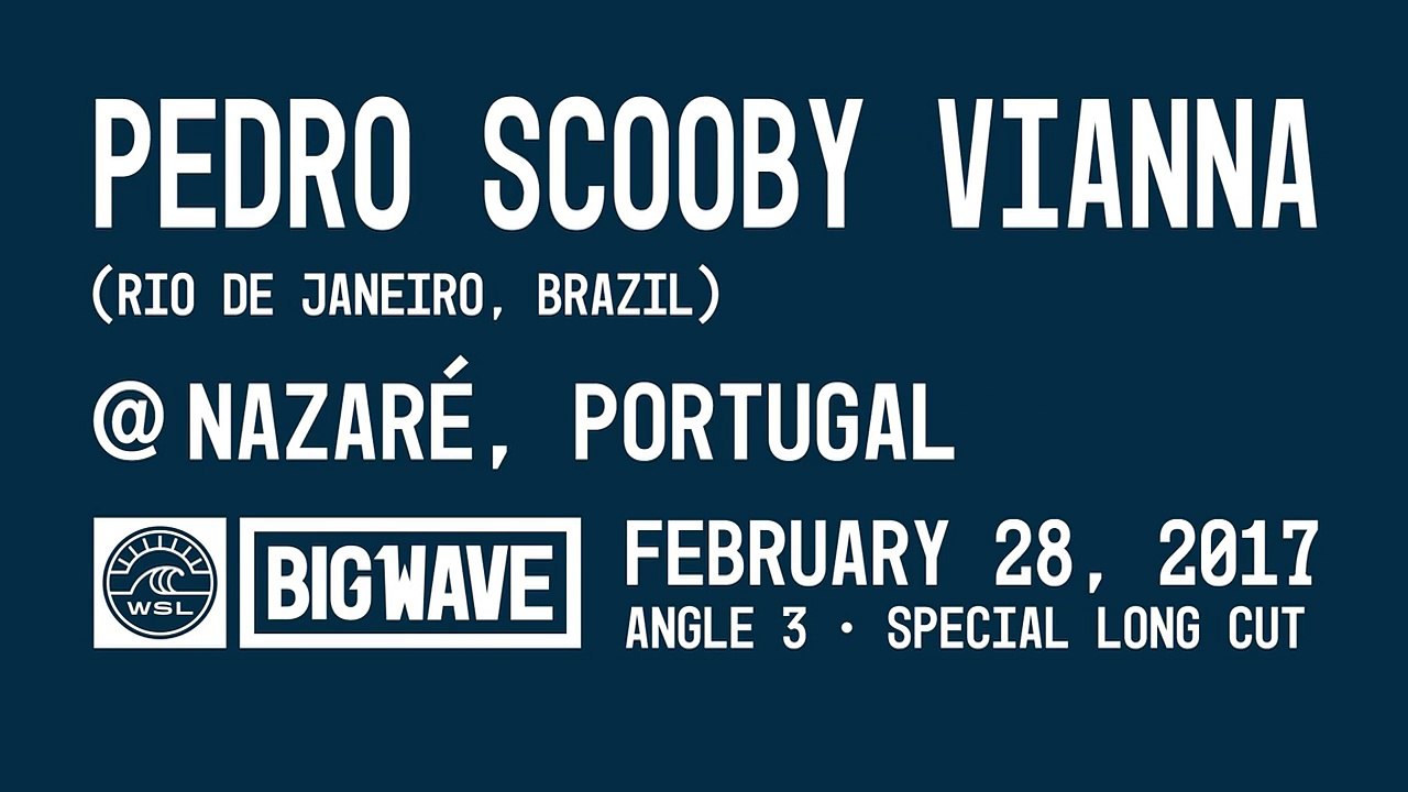 Chute d'un surfeur et un sauvetage en jet-ski qui tourne mal