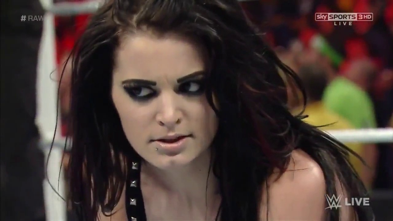 720pHD WWE RAW Paige vs Brie Bella (Tyson Ki