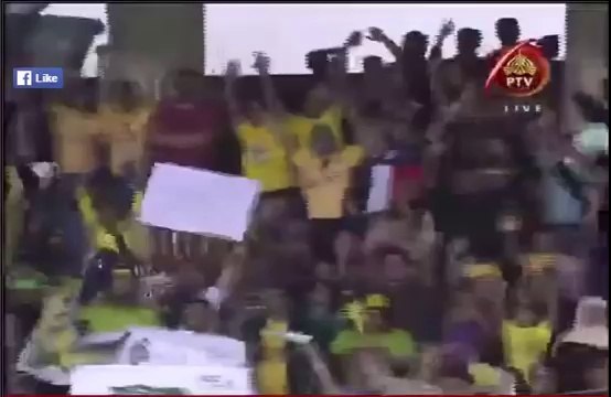 Darren Sammy Is Enjoing At Gaddafi Stadium Lahore 5 March 2017