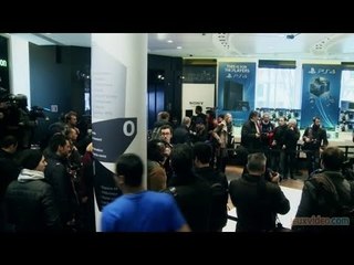 Reportage : Le démarrage de la PlayStation 4 en France