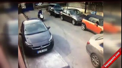 Genç sevgililer fena yakalandı