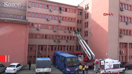 Oğlunu göremeyen baba, duruşmada intihara kalkıştı
