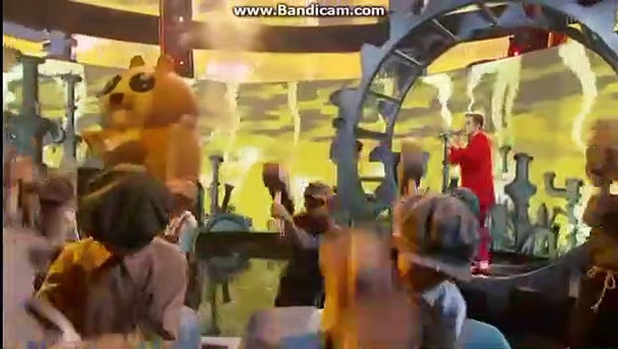 Katy Perry - Chained To The Rhythm ft. Skip Marley - Live iHeartRadio Music Awar