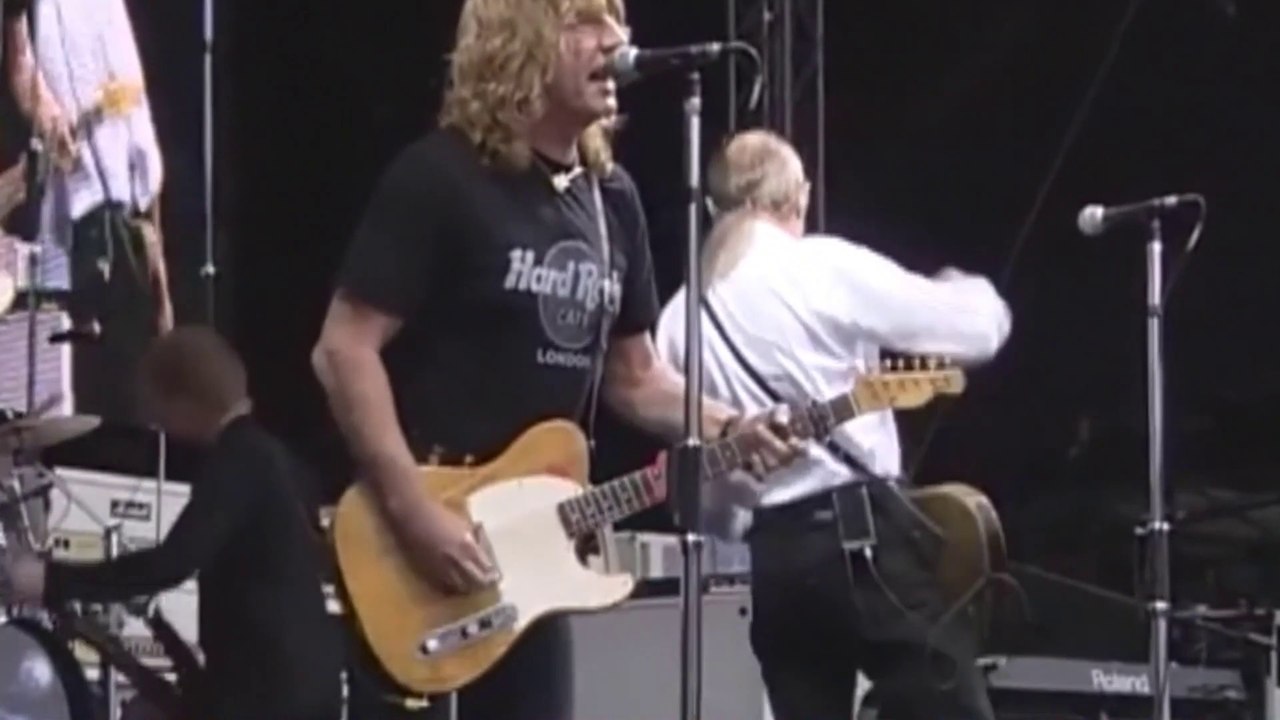 Status Quo Live - Rain(Parfitt) - Alton Towers,Stoke,June 26-6 2004
