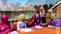 Frozen Elsa & Annas SUNBURN! w/ Spiderman Pink Spidergirl Maleficent Hulk! Funny Superher