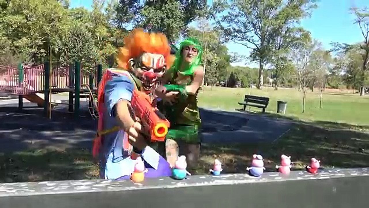 Joker & Poison Ivy shoot Peppa Pig Real life Superheroes by SuperHero Emi TV kids