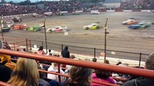 Voici la Figure 8, la course automobile la plus folle au monde