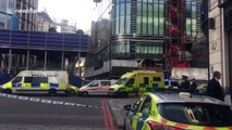 London Bridge station evacuated after police alerted to 'suspicious vehicle'