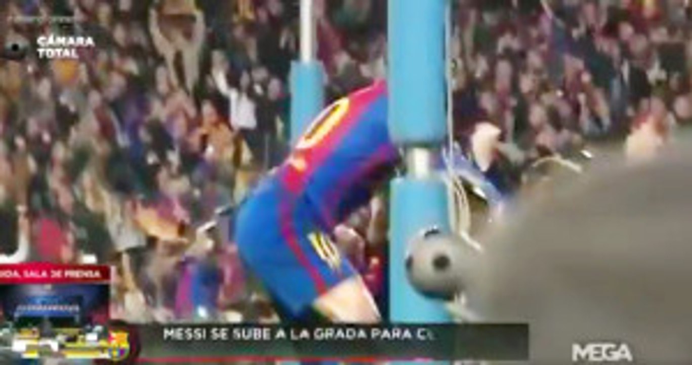 Barcelona'lı Lionel Messi, Golden Sonra Tribüne Çıktı