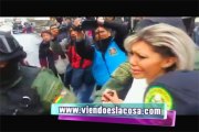 Agreden a Gabriela Zapata al salir de su audiencia
