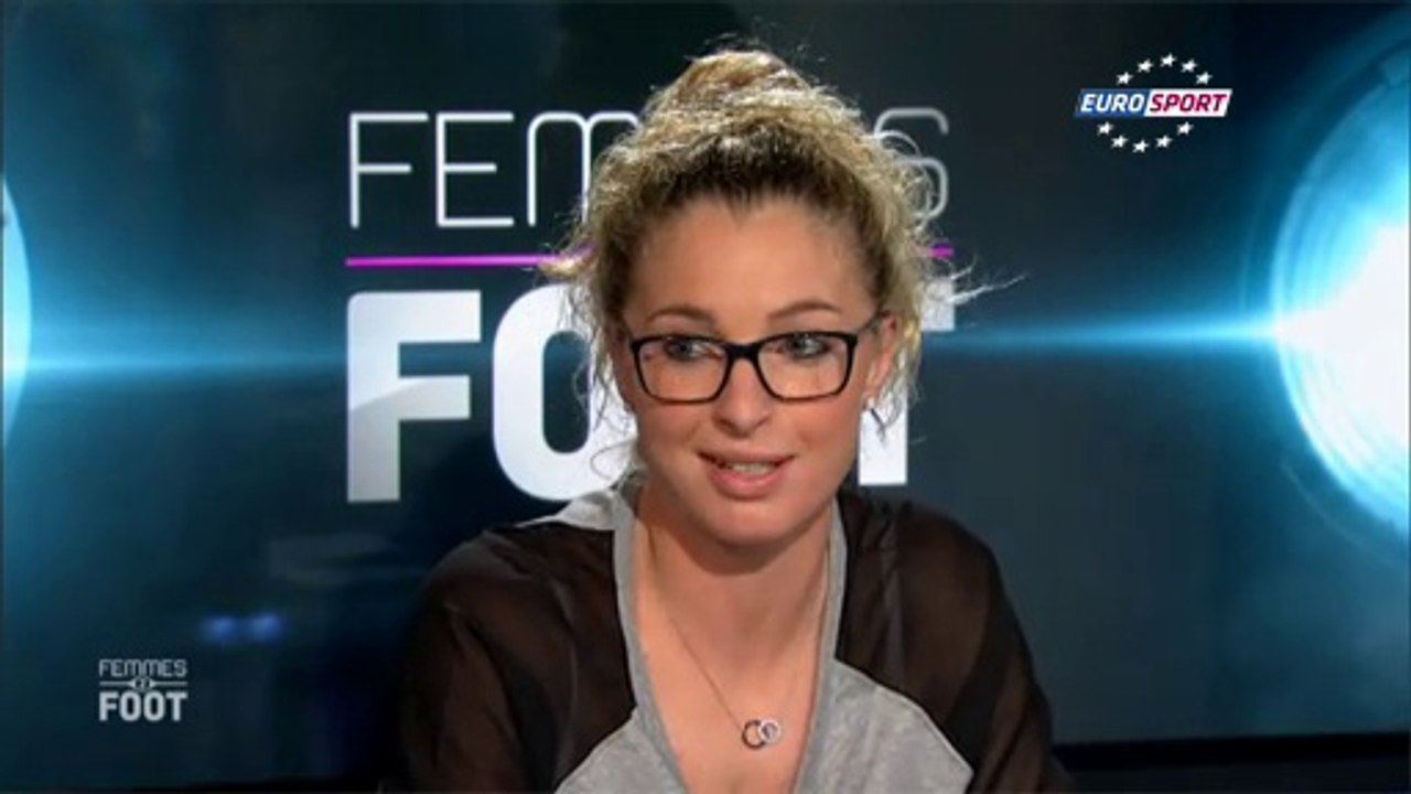 Femmes 2 Foot - N°04 - 13-10-2014 - Laëtitia Tonazzi
