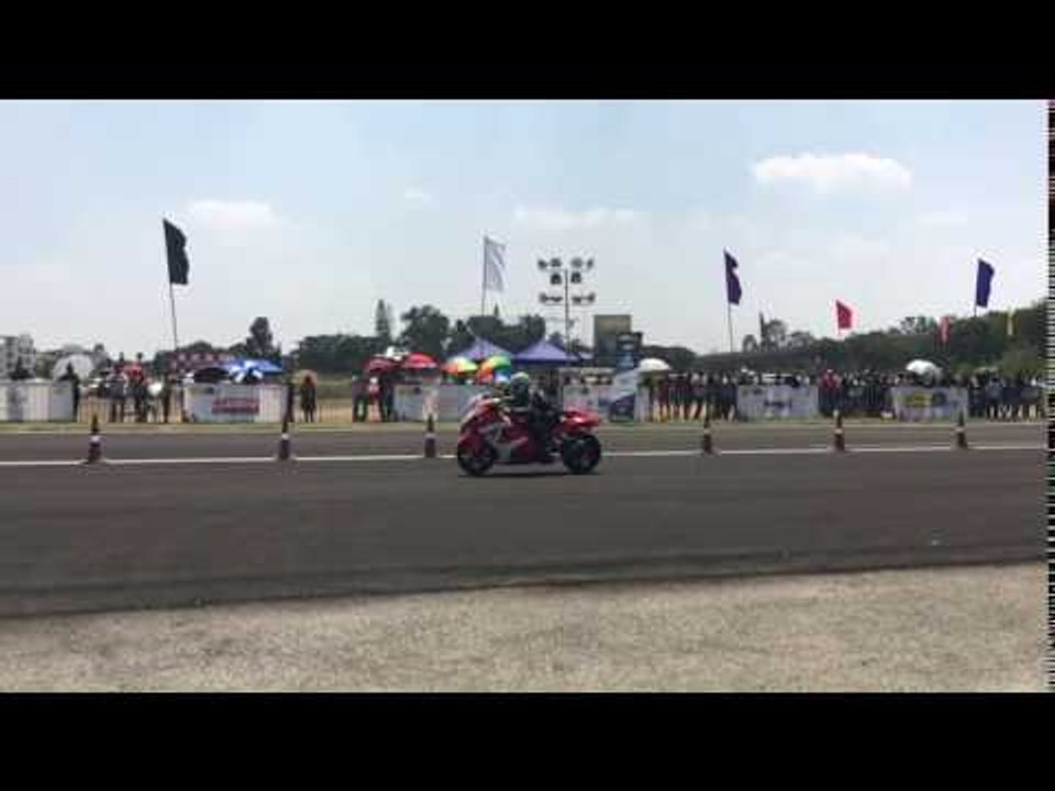 Vroom Drag Race 2016 | Jakkur, Bangalore | Super Bikes 41 - DriveSpark