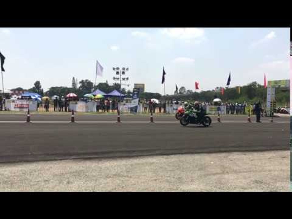 Vroom Drag Race 2016 | Jakkur, Bangalore | Super Bikes 38 - DriveSpark