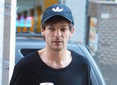 Louis Tomlinson Hires Top Hollywood Lawyer After Airport Brawl