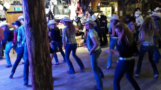 Holy Moly - Catalan Linedance