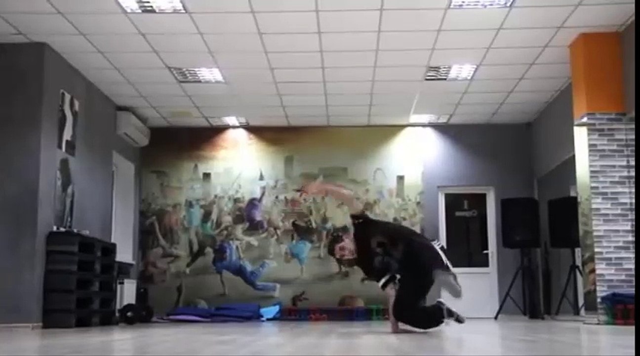 Bboy Mounir ( Redbull BC One Winner 2012 ) practice session at Vagabonds crew ( France ).