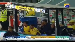 Afridi broke his hand in PSL  2017