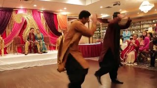 Beautiful Mehndi Dance by Friends in wedding Function
