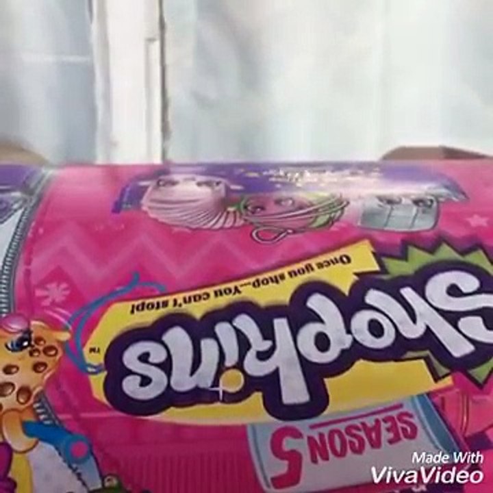 Dreamworks Trolls Blind Bag Boxes Series 1 + 2 Surprises - Poppy, Branch + More