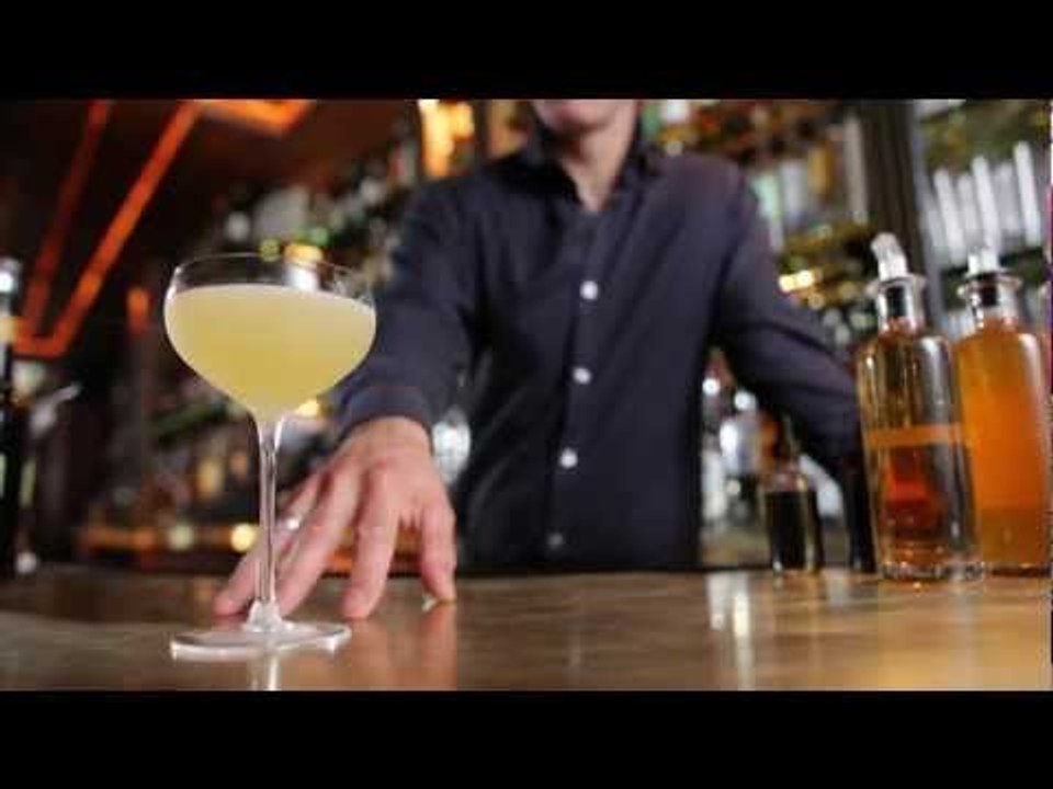 How to make a Daiquiri Cocktail video Dailymotion