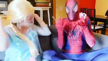 Spiderman vs Frozen vs Harry Potter - Spider-Man Invisible Costume - Funny Superheroes