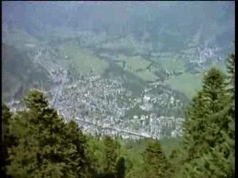 1962 - LE TRAIN A CREMAILLERE DE LUCHON A SUPERBAGNERES