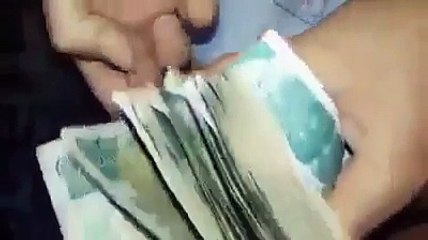 Be Very Careful While Receiving Cash From Bank - Video Dailymotion