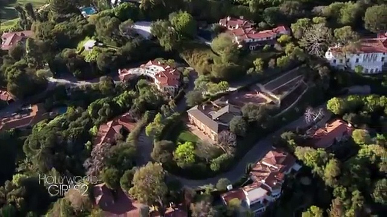 Hollywood Girls 2 - Episode 2: Toi aussi tu me manques