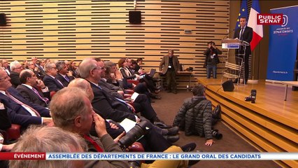 Emmanuel Macron veut "supprimer un quart des départements d'ici à 2022".