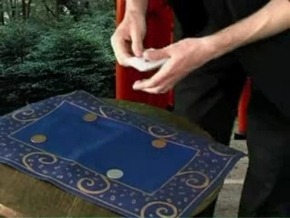 Magie adam manipulation close up