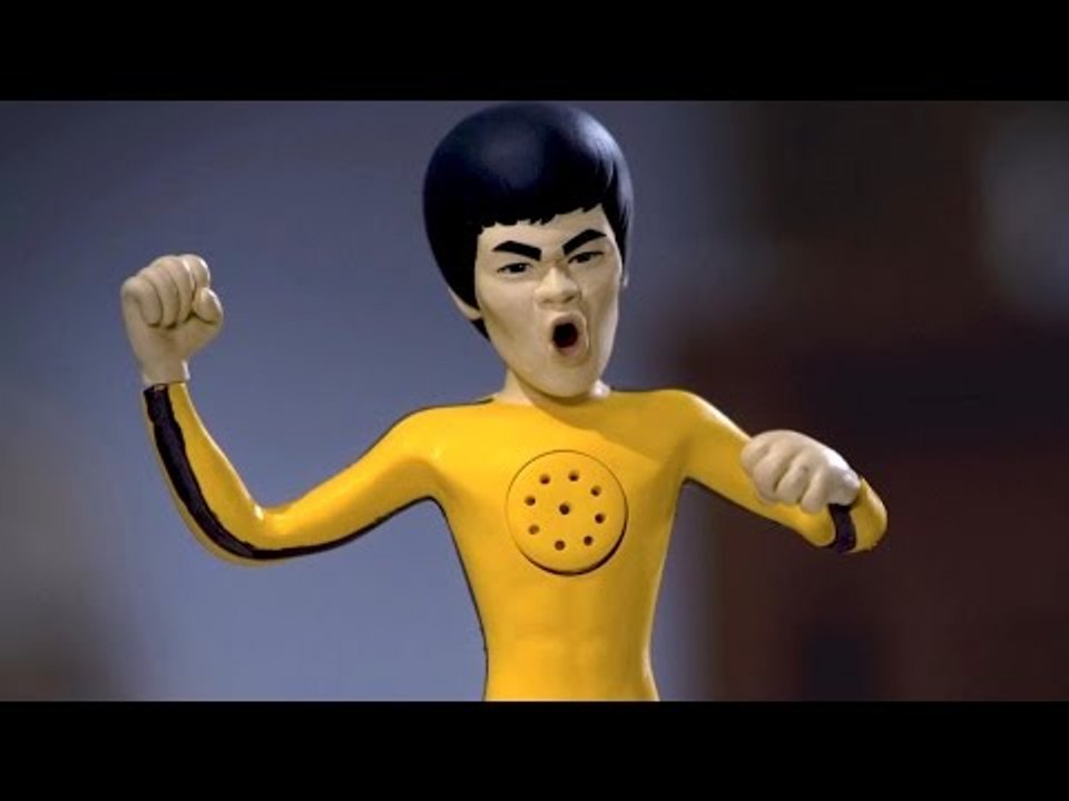 PANIQUE CHEZ LES JOUETS Bande Annonce (2014)