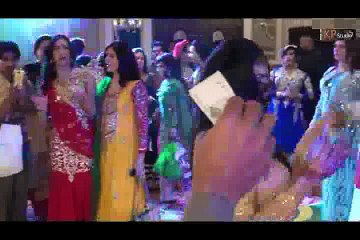 ISHQ DA LAGYA ROG WEDDING MUJRA DANCE 2017 - PAKISTANI WEDDING MUJRA  2017 Full  Mujra