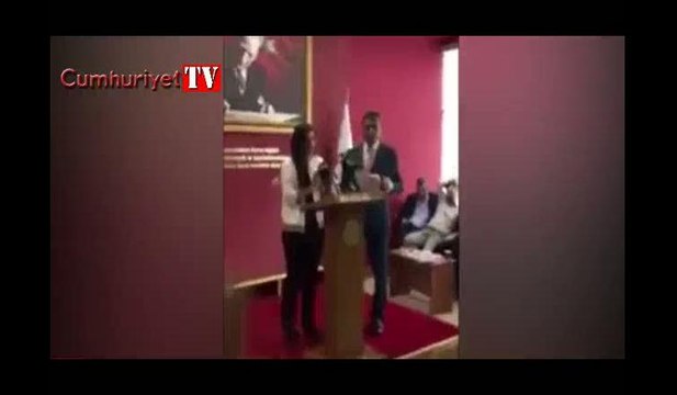 Mersin Baro Başkanı Ali Er, kadın avukatı kürsüden itti