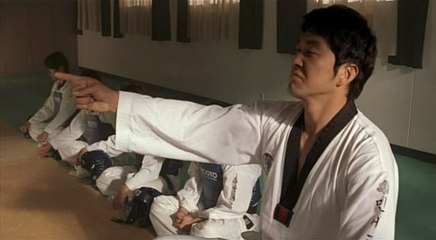Spin Kick - Trailer (VOST) Bande-annonce [SD, 854x480]