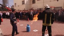 Gaziantep'te, Liseli Öğrencilere Yangın ve Kurtarma Tatbikatı