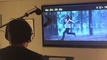 Hugh Jackman en plein doublage du film « Logan »