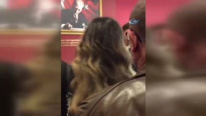 Mersin Baro Başkanı Kadınlar Günü'nde Avukat Kadını İtekleyerek Konuşturmadı