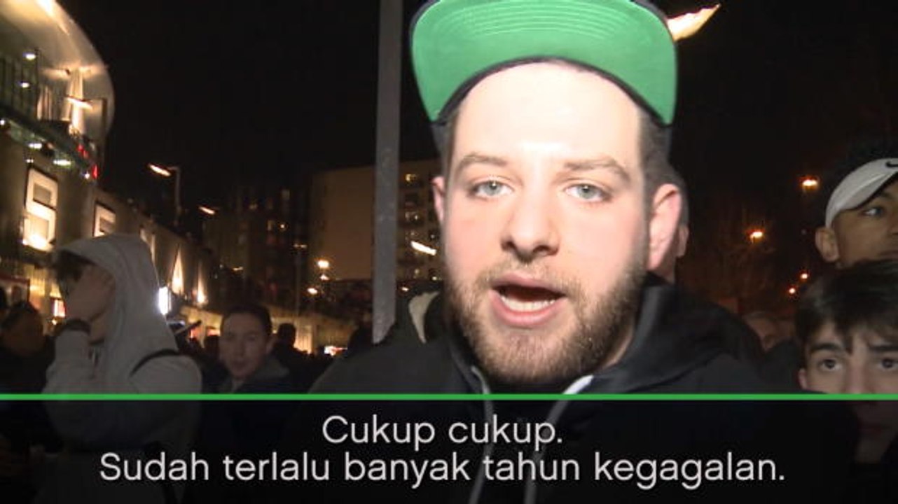 SEPAKBOLA: Premier League: "Wenger Seperti Diktator!" - Protes Fans Arsenal