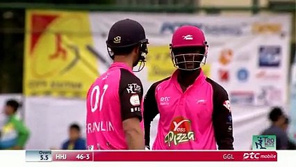 Darren Sammy Explosive Batting - 52 Runs of 19 Balls in Hong Kong T20 Blitz _ Tune.pk