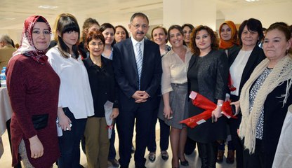 BAKAN ÖZHASEKİ:“SERT GÜNLERDE EZİLENLER KADINLAR OLUYOR”