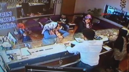 Adana Evlilik Yüzüğünü Bile Dolandırıcıya Kaptırdı