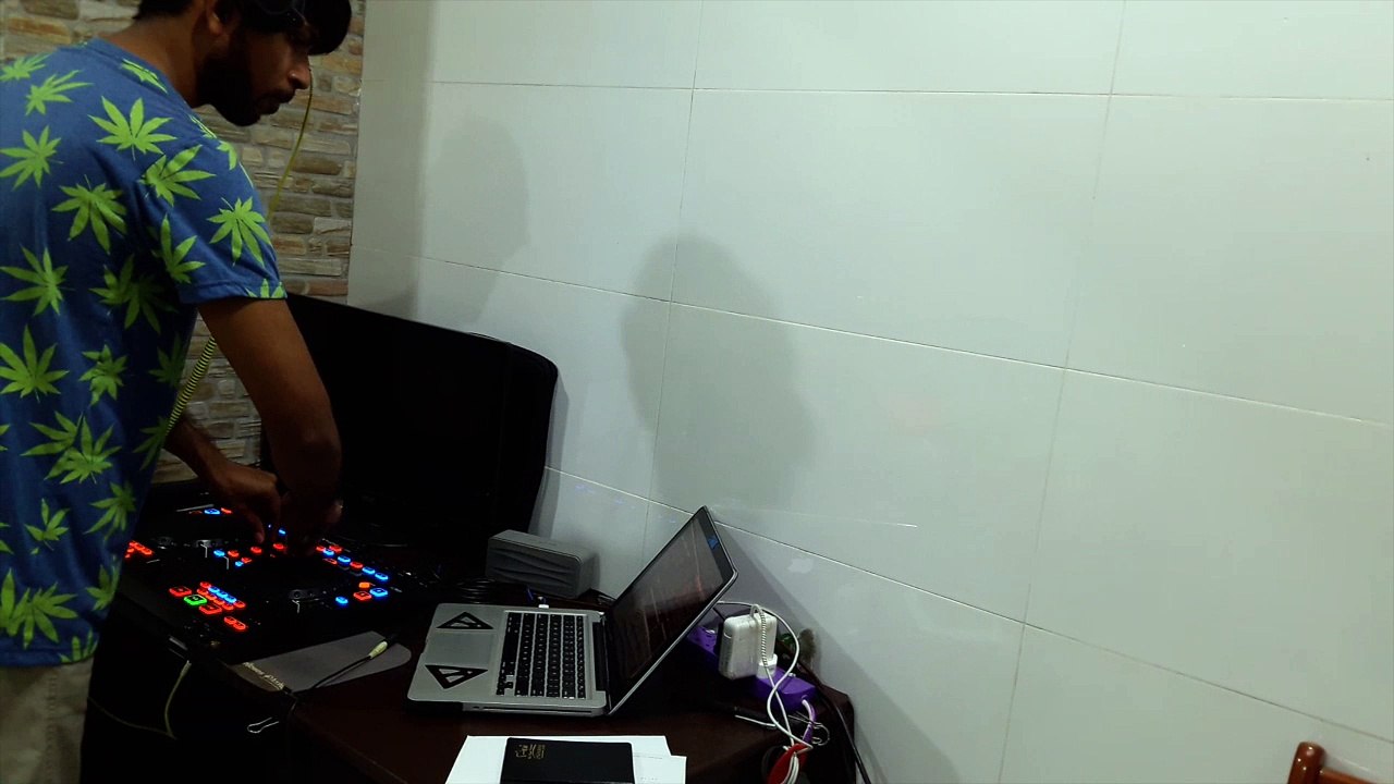 DJ Mix Session 5 - DJ Ash