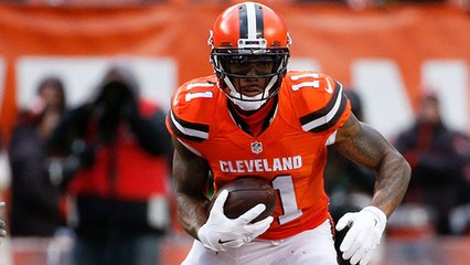 Should the Browns pay to keep Terrelle Pryor?