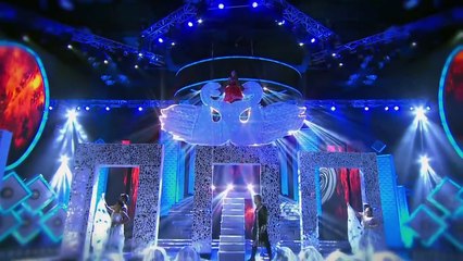 Shraddha kapoor live dance performance Aashiqui 2 romantic & double romantic STAR GUILD awards